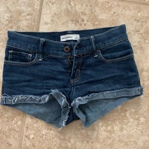 dark wash short abercrombie jean shorts